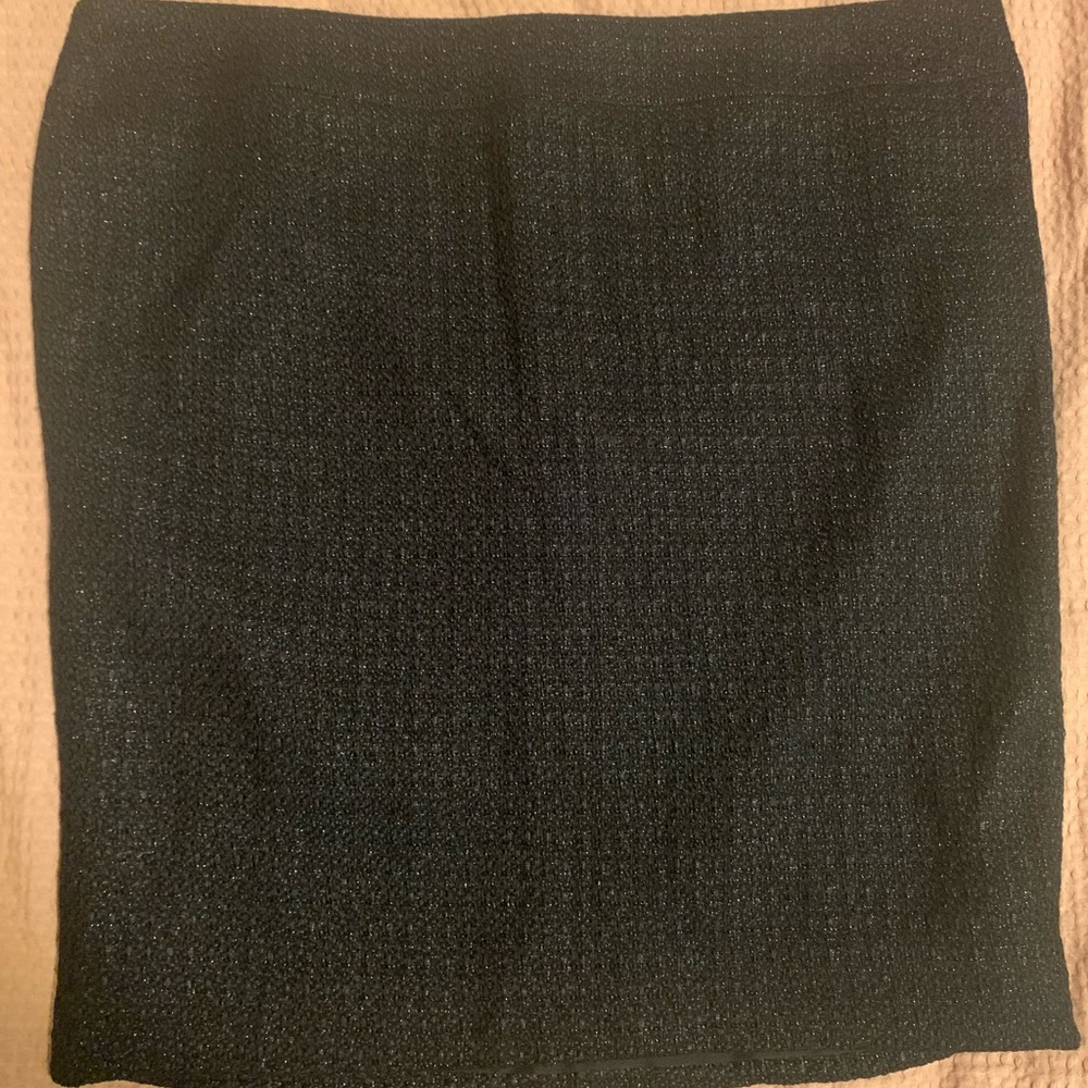 Vintage Chanel Wool Pencil Skirt with Shimmering Accents size 46